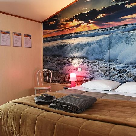 Campiotel Formule Hotel Арс-ан-Ре Екстер'єр фото